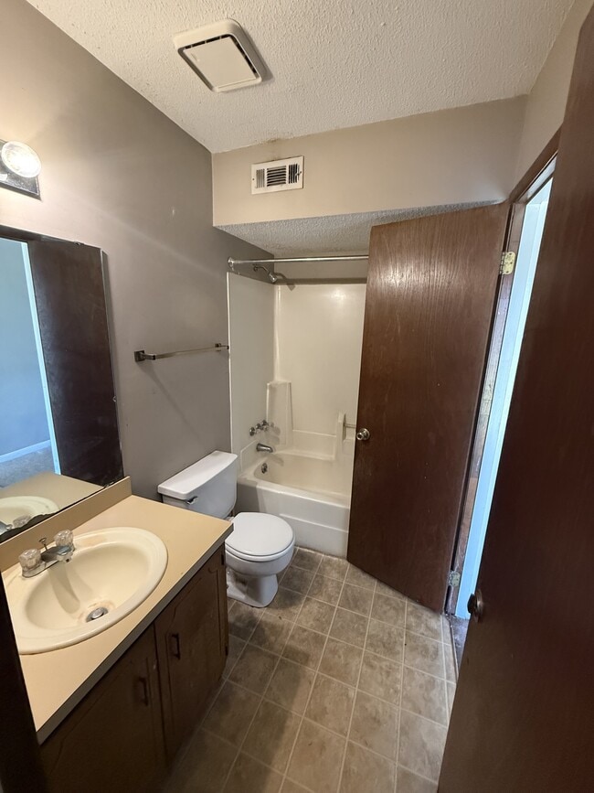 Photo - 80 Fannie Morris Dr