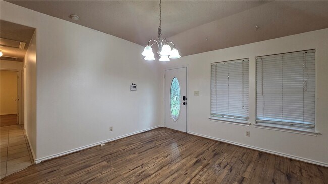 Photo - 10635 Royal Cavins Dr