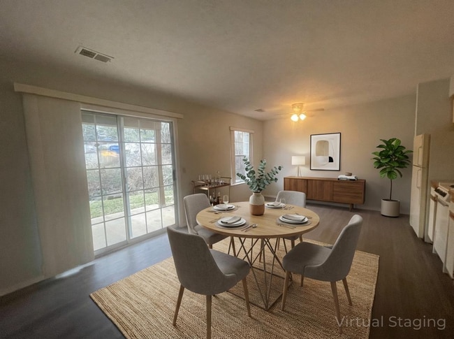 Building Photo - Nice 1 Bedroom 1 Bath Unfurnished Condo Renovated Unit 3