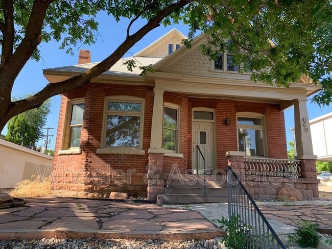 Photo - 845 E 400 S House