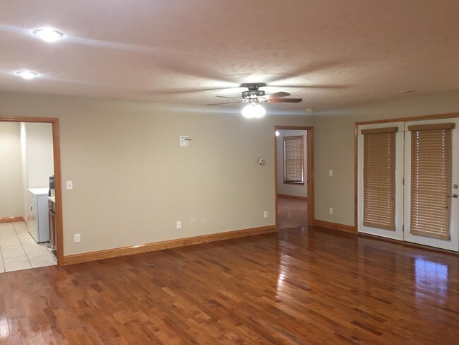 Photo - 137 Quiet Way