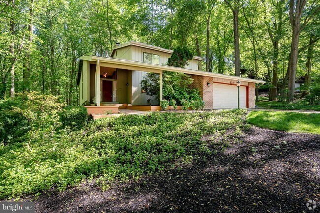 Building Photo - 11150 Wood Elves Way Rental