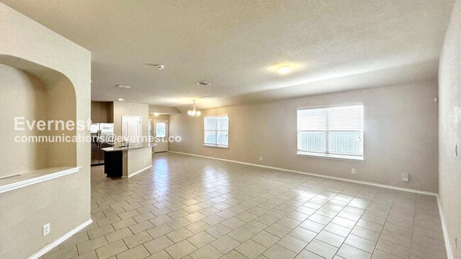 Photo - 2511 Barbwire Wy