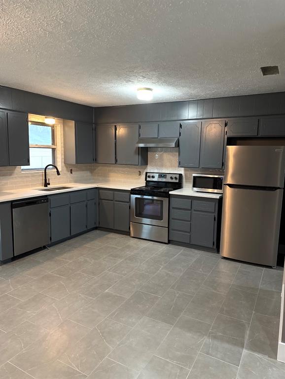 Photo - 1911 Hill St