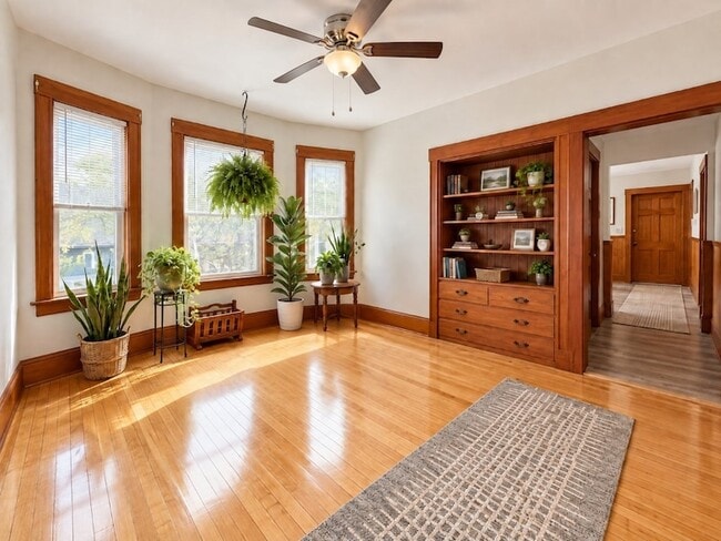 51 Marblehead St