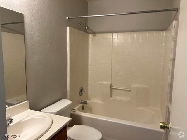 Building Photo - 3925 Biddle St Rental
