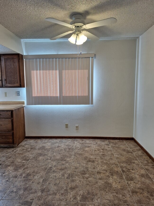 Photo - 1305 Galeta Ave Unidad C