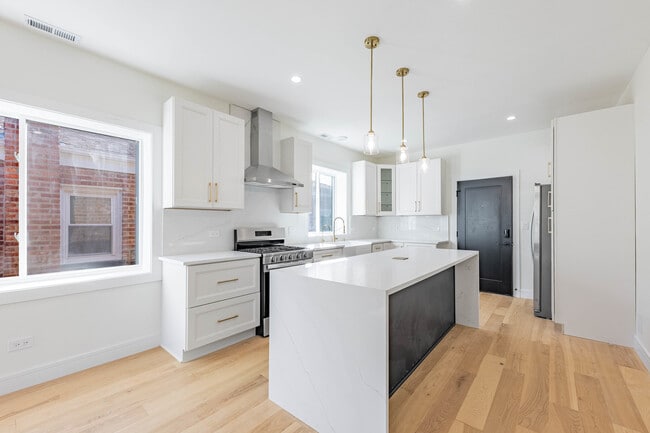 Photo - 2920 N 73rd Ct