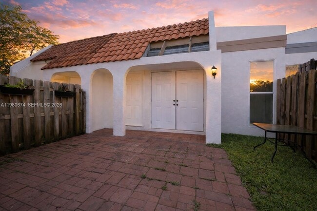 Building Photo - 2203 NW 55th Terrace