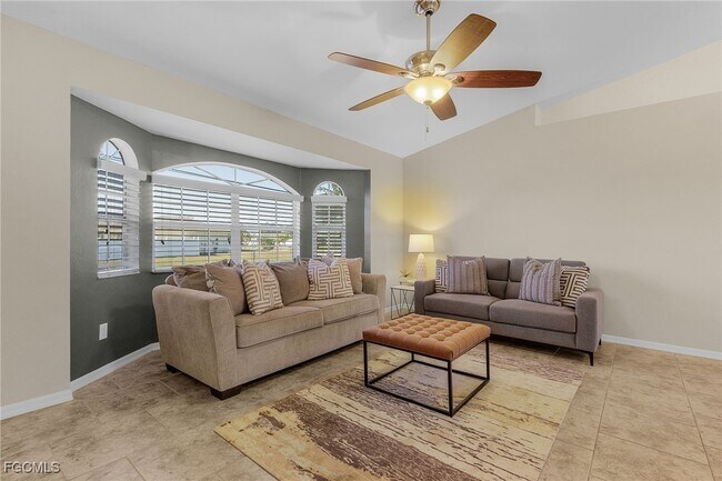Photo - 1827 SW 6th Ave