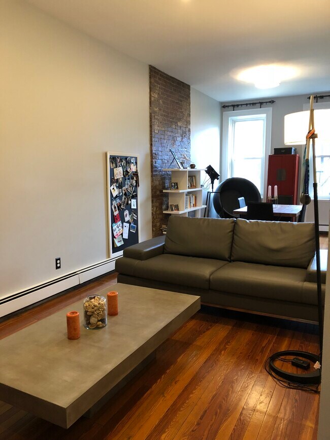 Photo - 635 Garden St Unit 2