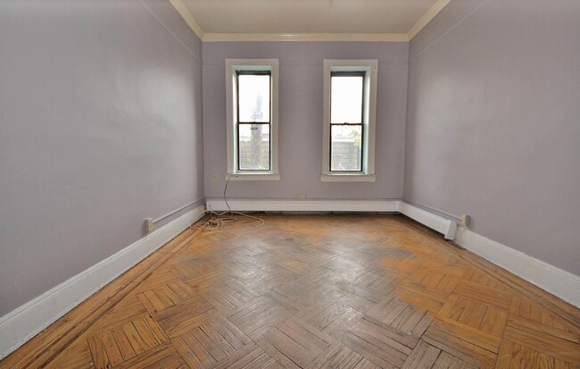 Building Photo - 262 Clendenny Ave Unit 2