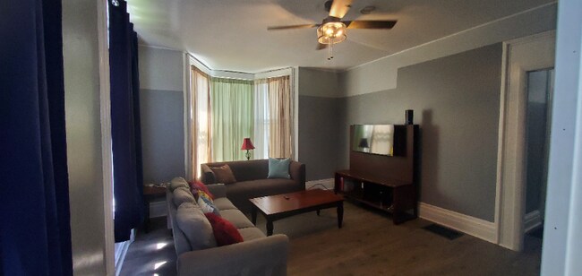 Photo - 65 Center St