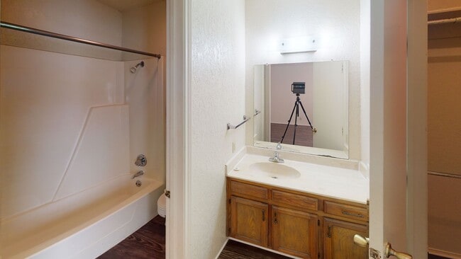 Photo - Duplex - 2 Bedroom/2 Bath /2 Car Carport House