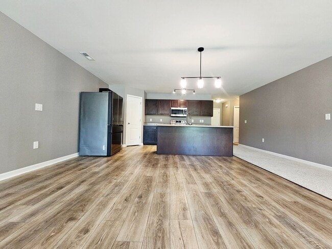 Photo - 1420 Demila Dr