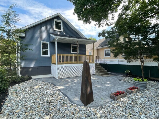 Rear view - 89 Chestnut Ave