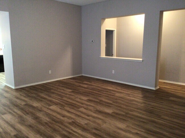 Photo - 4809 Madyson Ridge Dr