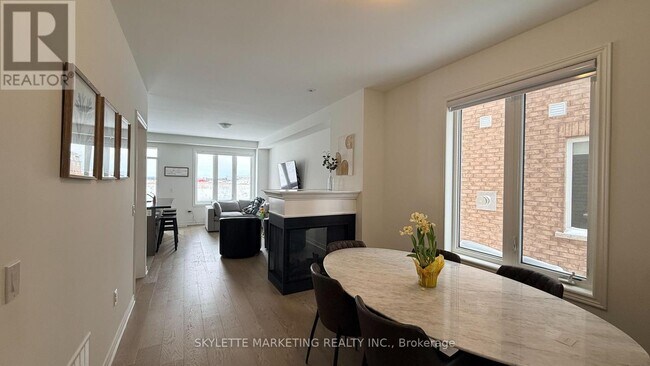 Photo - 83 Picardy Dr