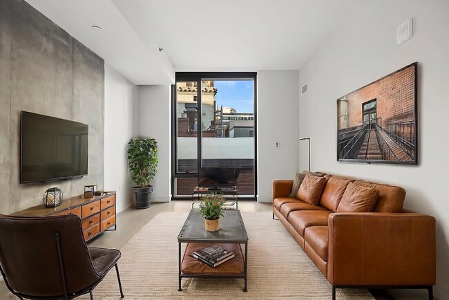 Photo - 55 Lagrange St Unidad 809 Rental