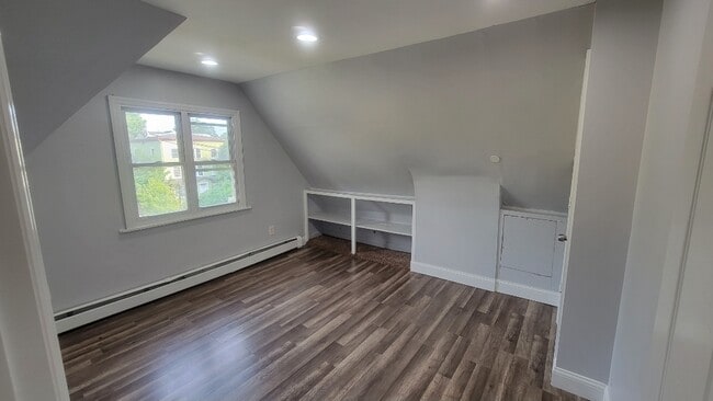 Photo - 321 E 7th St Unit 321