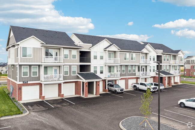 Primary - AERIE AT EAGLE