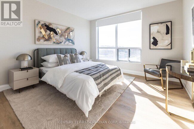 Photo - 4286 King St E