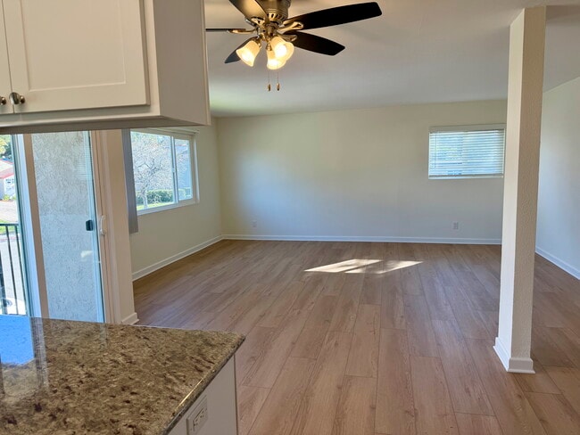 Living room - 247 Alestar St Unit 4