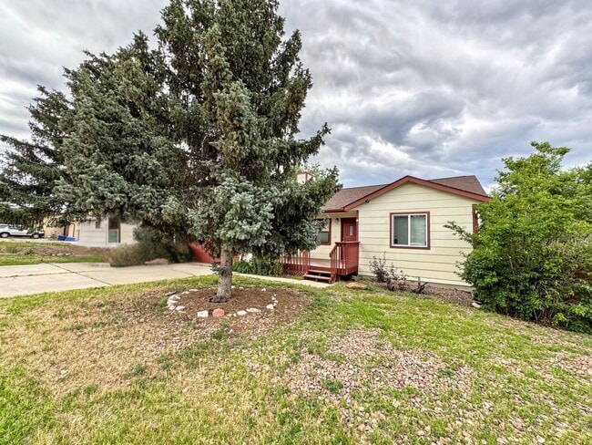 Photo - 1191 Stanton St