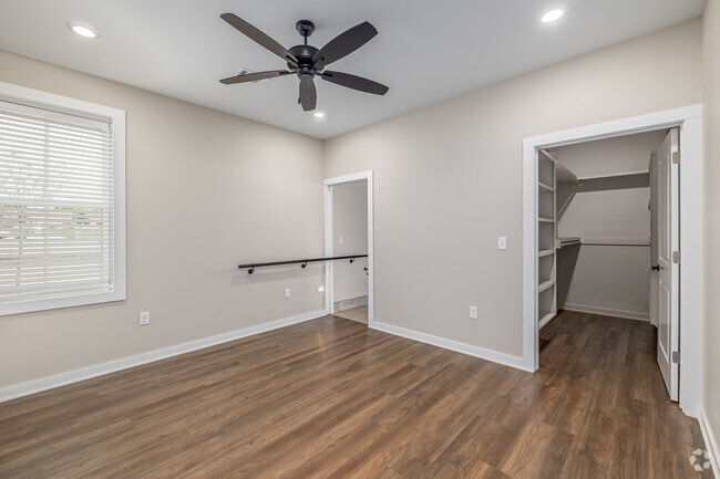 2BR, 2BA - 1,137SF - Primary Bedroom - The Cottages at Ashton