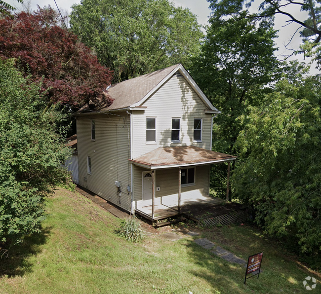 Building Photo - 320 Carlisle Ave Rental