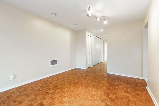 Photo - 612 Prospect St Unit 201