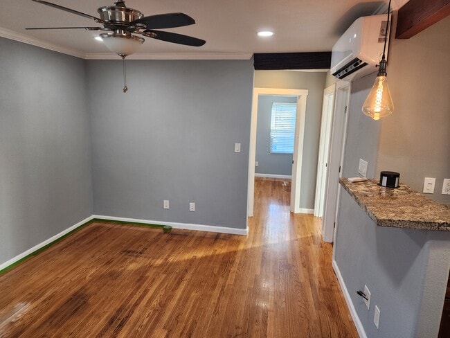 Building Photo - 3549 Highland Ave