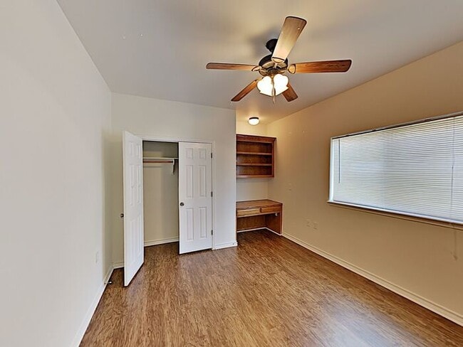 Photo - No Applications Fees* $500 off first month...