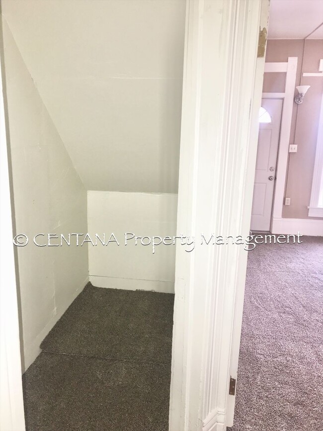 Photo - 433-435 W Silver Unit 435