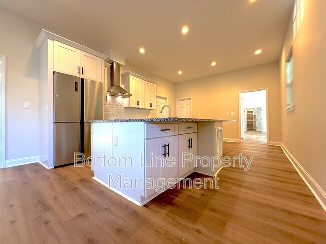 Photo - 1112 Pegram St