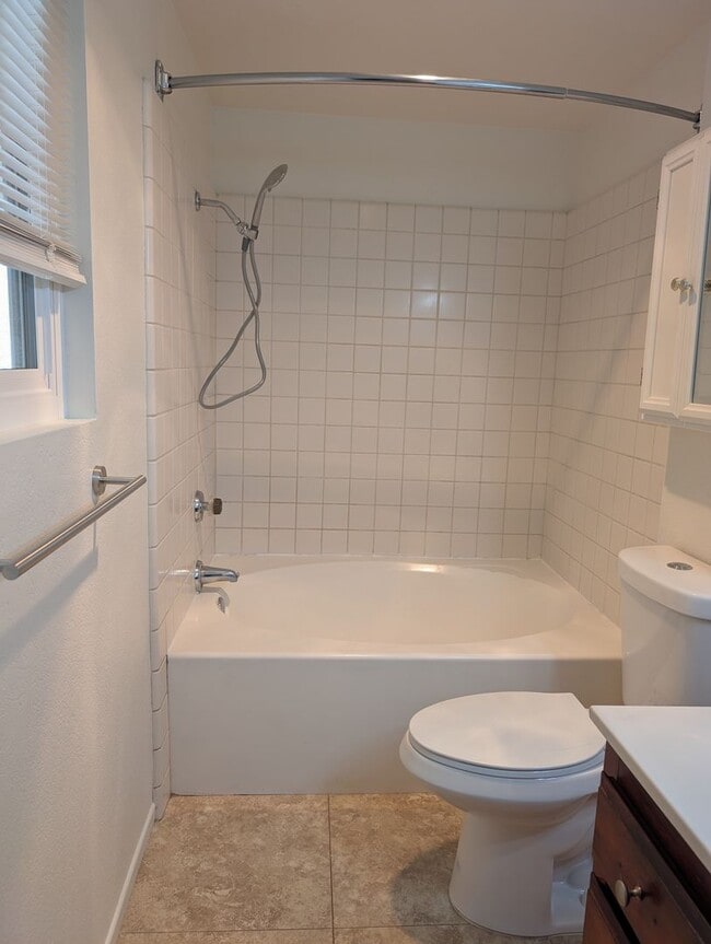 Photo - Condo for rent