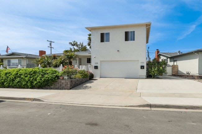 Photo - 3722 Ben St Unidad 2