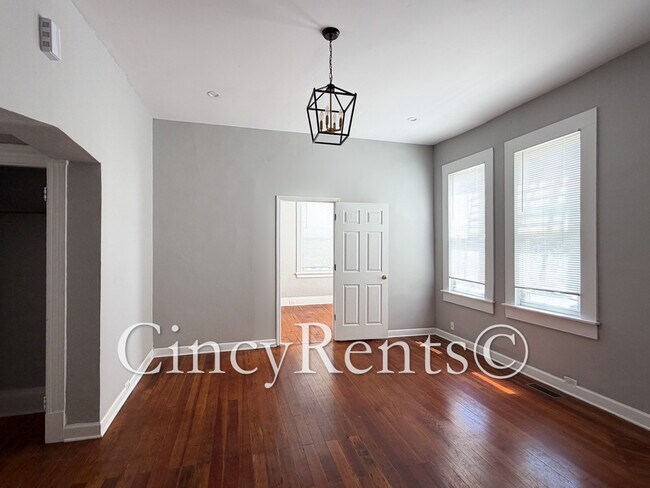 Photo - 2225 Washington Ave Unit 1