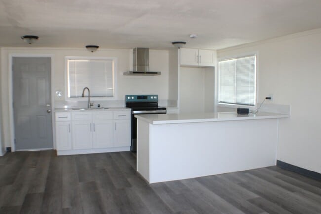 Photo - Charming 2-Bed, 1-Bath Home with Inviting ...