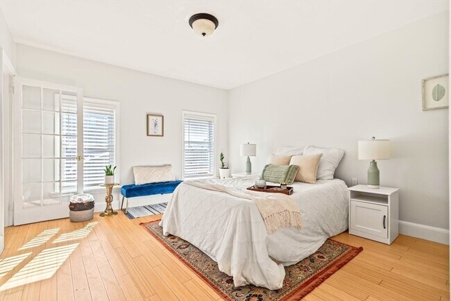 Photo - 377 Dorchester St Unidad 3