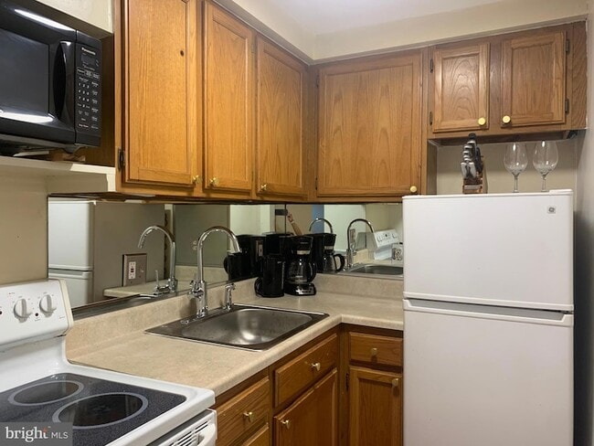 Photo - 1901 16th St NW Unidad 13