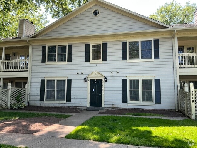 Building Photo - Very well maintained 2-bedroom 2-bath cond... Rental