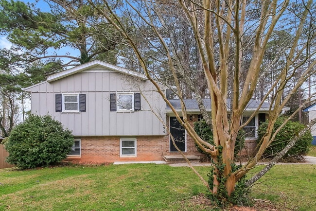 Building Photo - 694 Dixon Rd