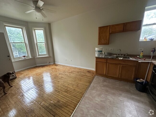 Building Photo - 1626 S Karlov Ave Unit 2 Rental