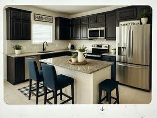 Photo - 300 Ancellotta Wy