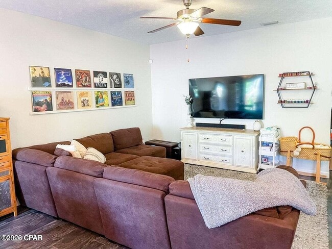 Photo - 2417 Causeway Manor Ct
