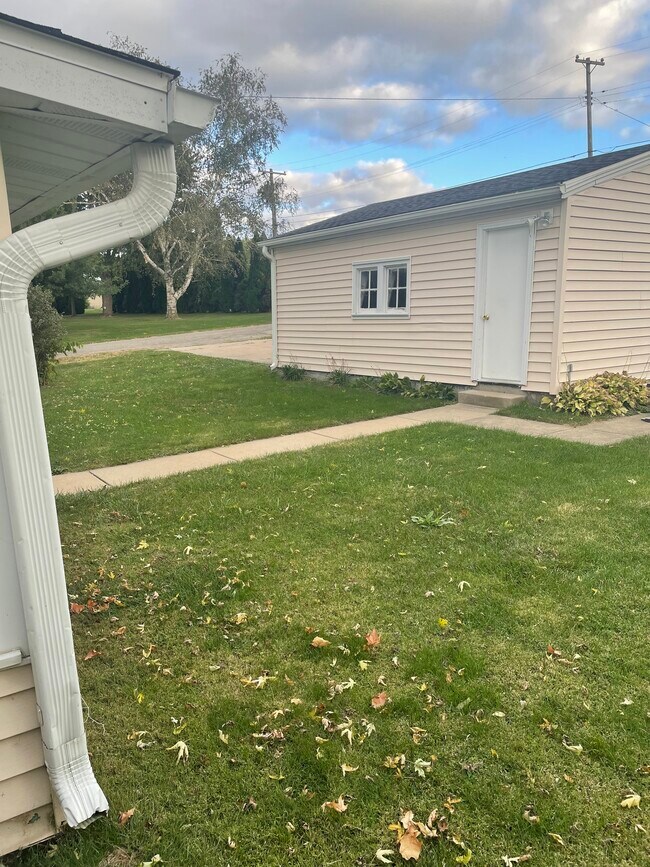 201 W 7th St House House Rental in Spring Valley, IL