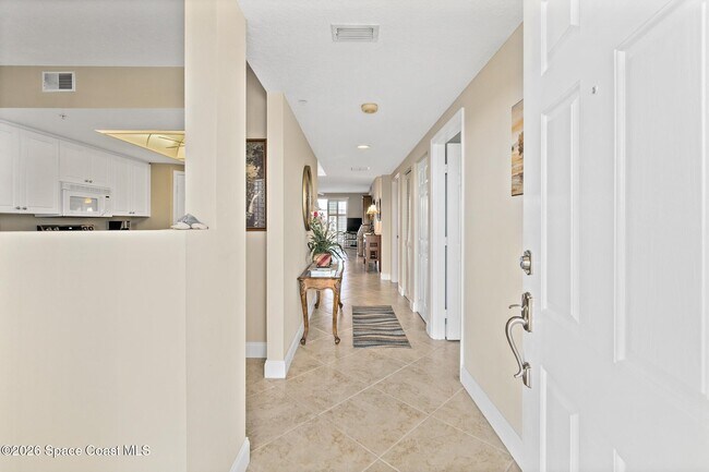 Photo - 601 Shorewood Dr Unit G505