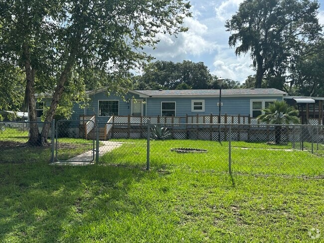 Building Photo - 5 Grays Hill Acres Rental