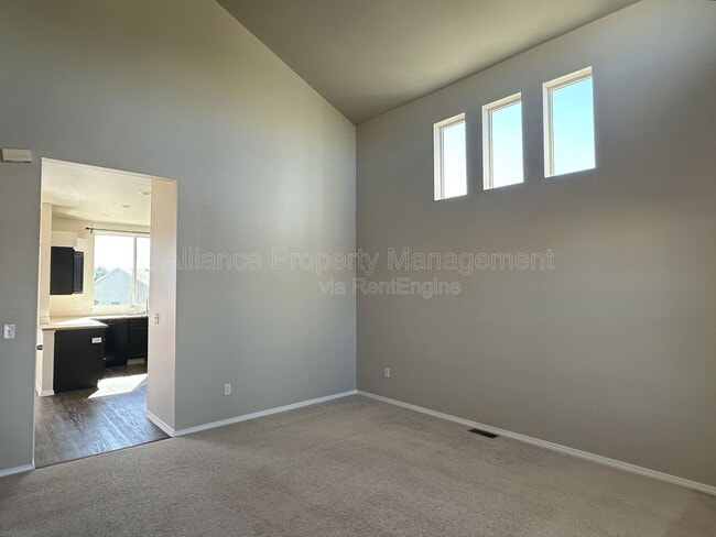 Photo - 8131 Oliver Rd